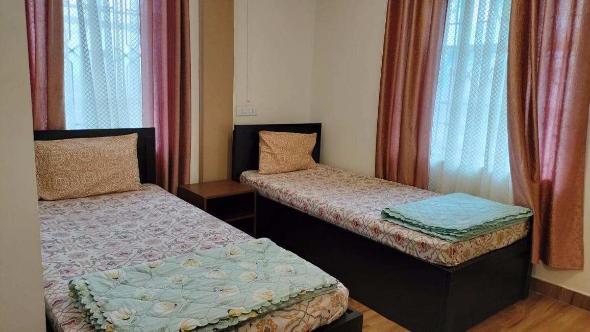 Aroma Inn Shillong Eksteriør billede