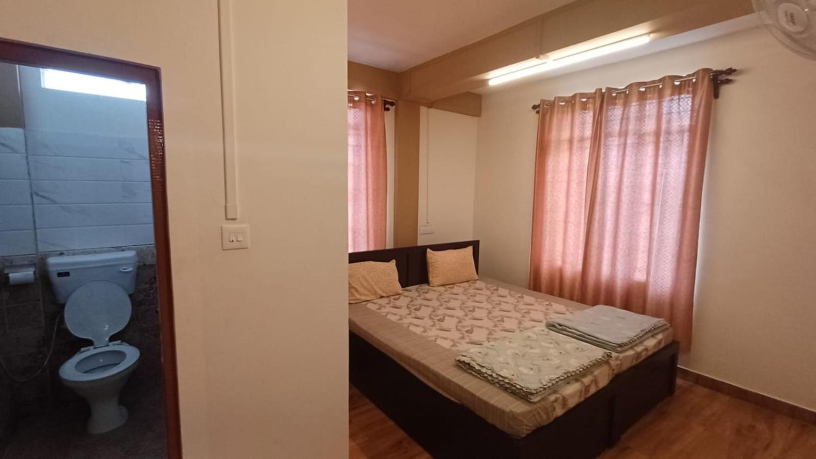 Aroma Inn Shillong Eksteriør billede