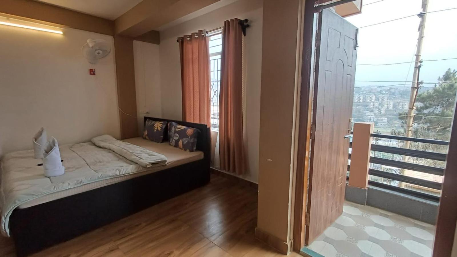 Aroma Inn Shillong Eksteriør billede