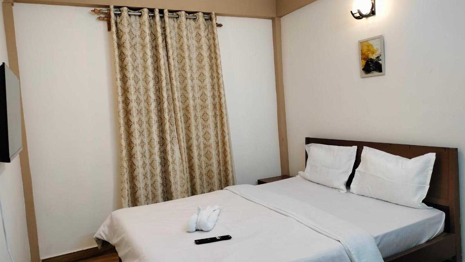 Aroma Inn Shillong Eksteriør billede