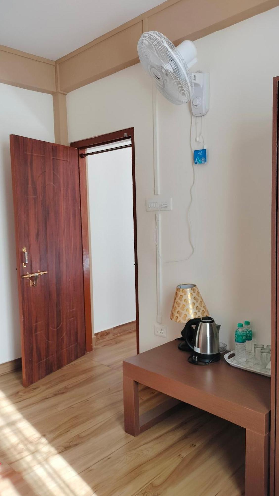 Aroma Inn Shillong Eksteriør billede