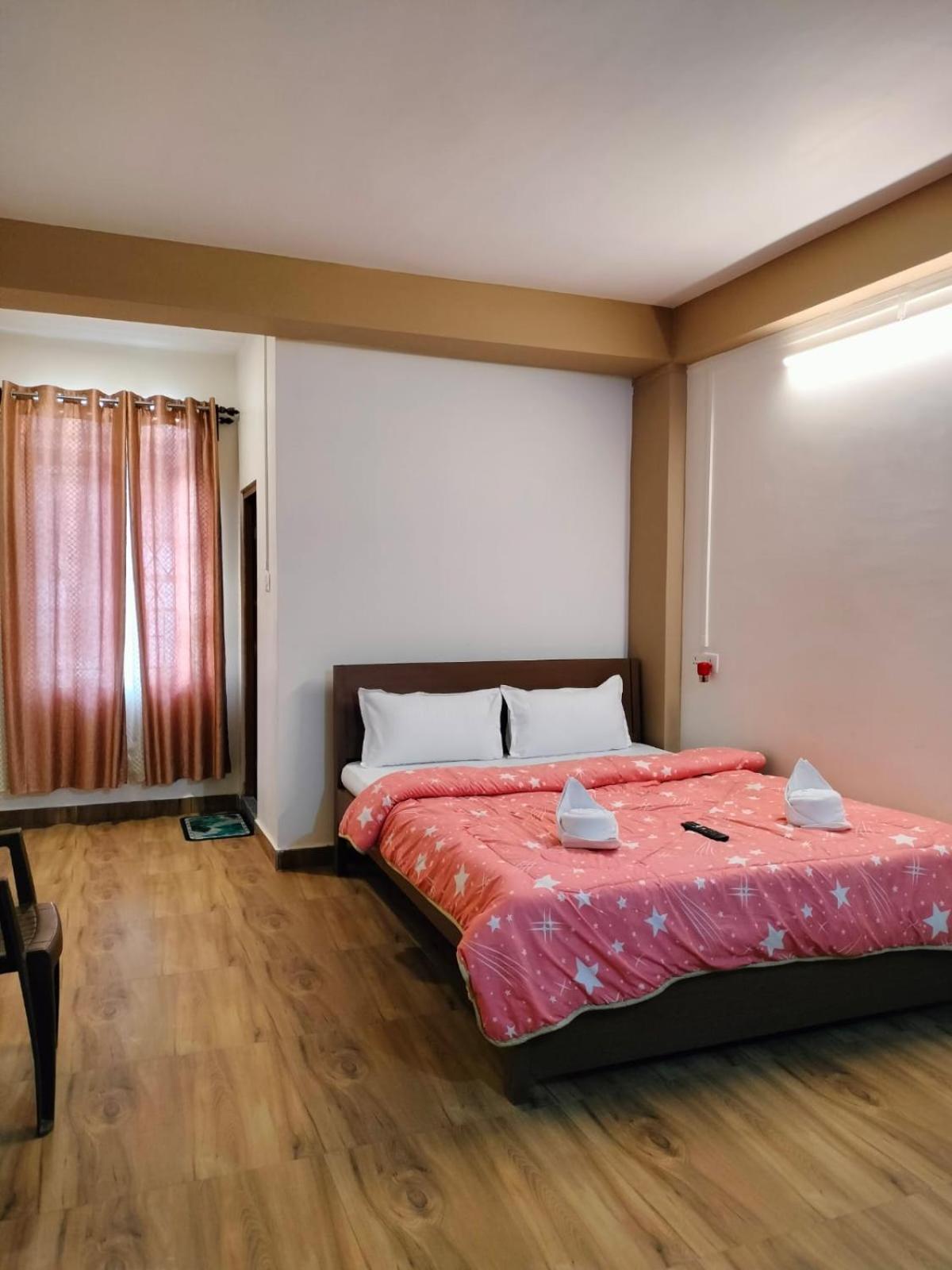 Aroma Inn Shillong Eksteriør billede
